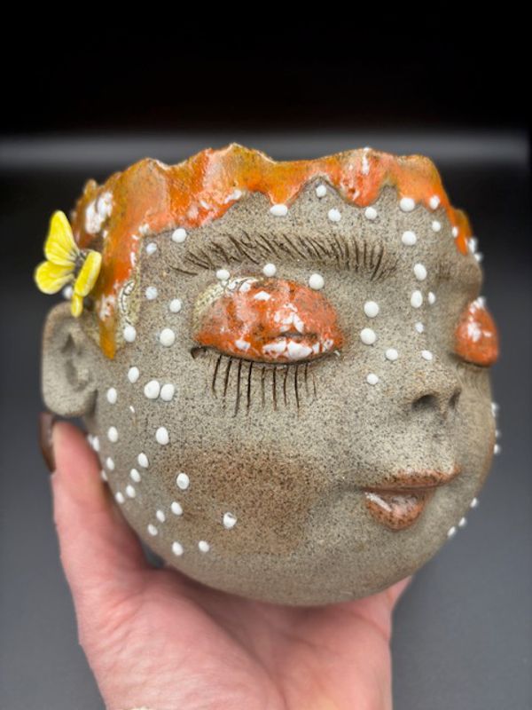 Kunst ansikt hengende #17