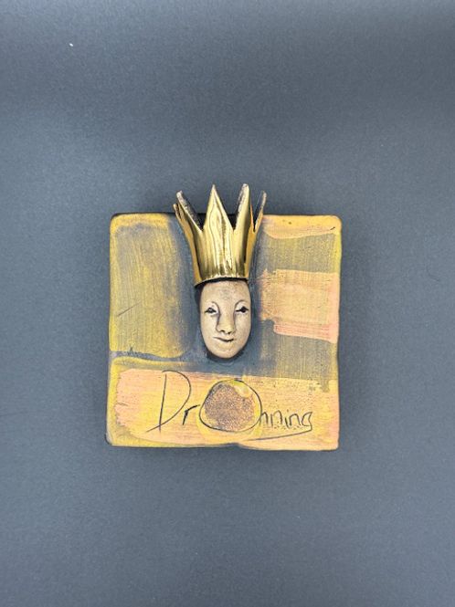 Hovedbilde Kunstkloss dronning #10